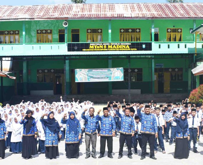 MATSAMA TP 2025/2026 MTsN 5 Mandailing Natal, Menyambut Generasi Emas Madrasah yang Moderat, Lestari, dan Sopan