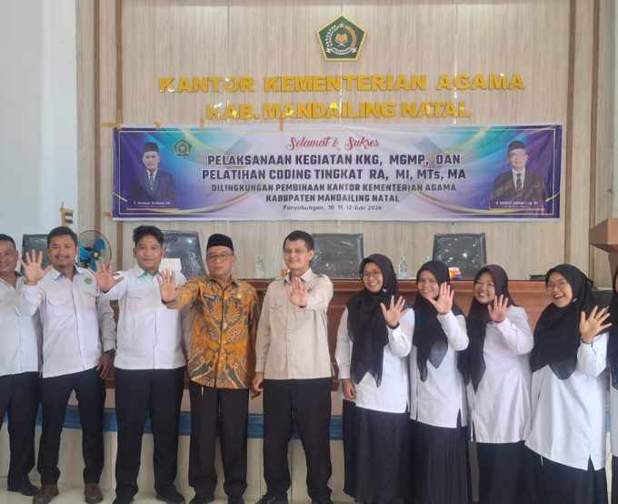 Tingkatkan Kompetensi Guru, Guru MTsN 5 Mandailing Natal Ikuti Pelatihan Coding Kemenag Madina